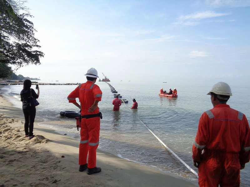 Cable end reached the Melaka beach on October 30, 2015
